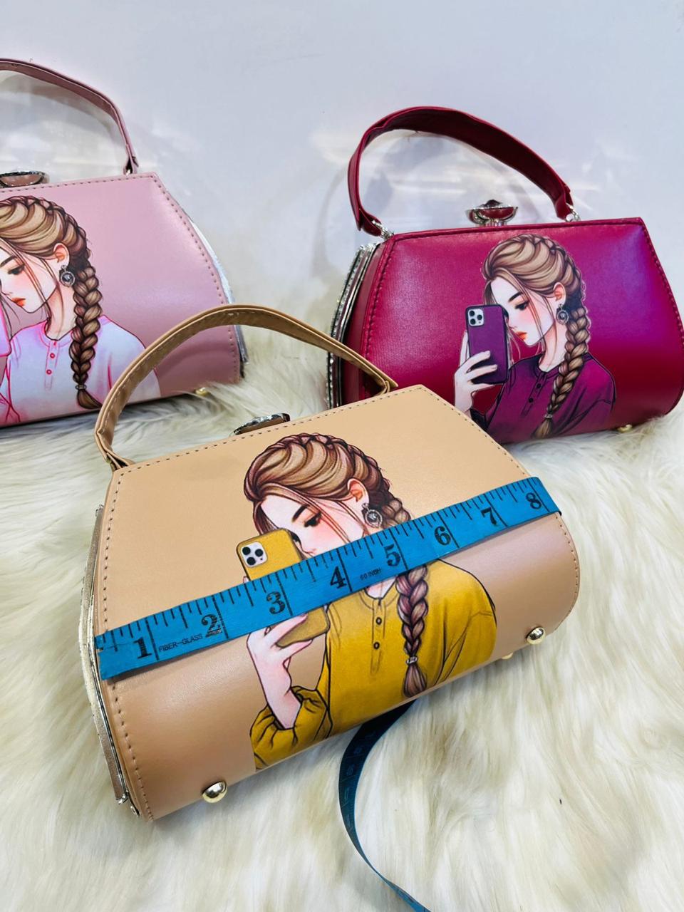 Trendy Selfie Girl Printed Handbag - Premium Luxury Clutch for Women